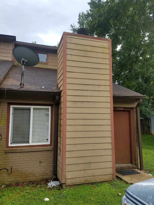 Building Photo - 2284 Sandpiper St