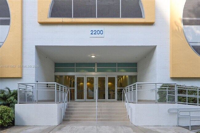 Foto del edificio - 2200 NE 4th Ave