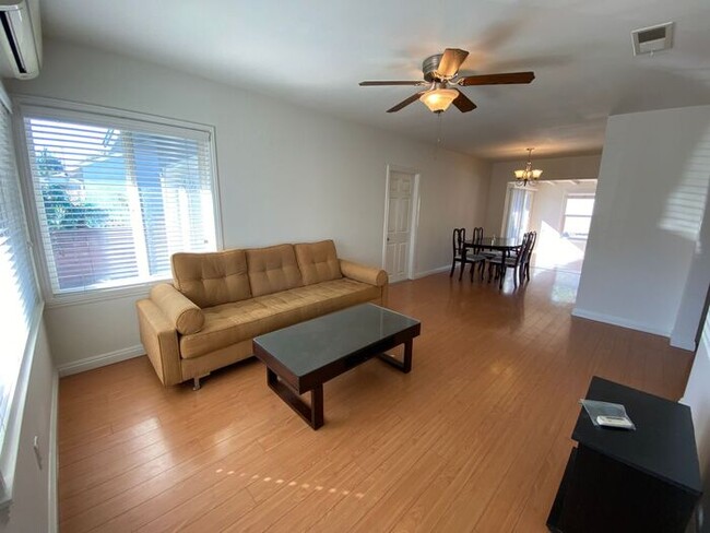Foto del edificio - 13123 Silverbow Ave