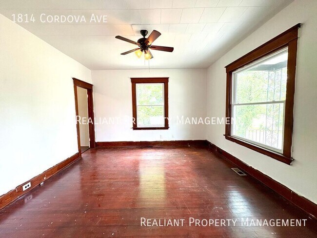 Foto del edificio - 1814 Cordova Ave