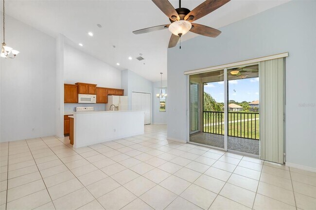 Foto del edificio - 905 Fairwaycove Ln