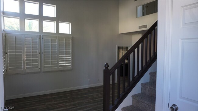Foto del edificio - 9428 Aspen Glow Dr