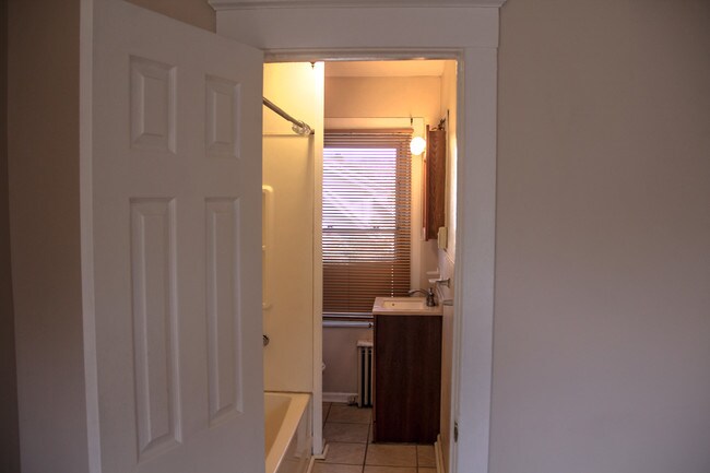 Building Photo - 353 Haddon Ave