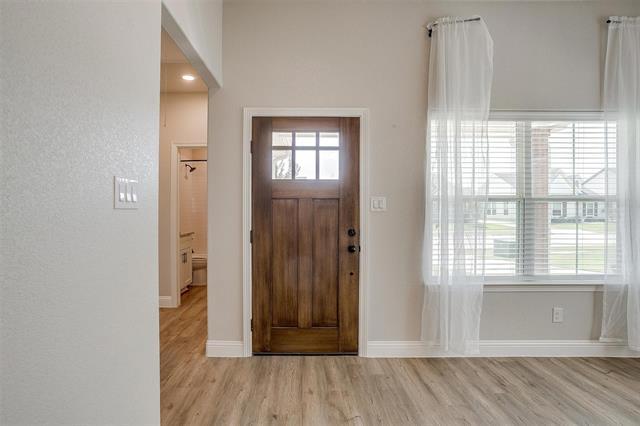 Building Photo - 620 Adeline Dr