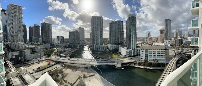 Foto del edificio - 31 SE 5th St