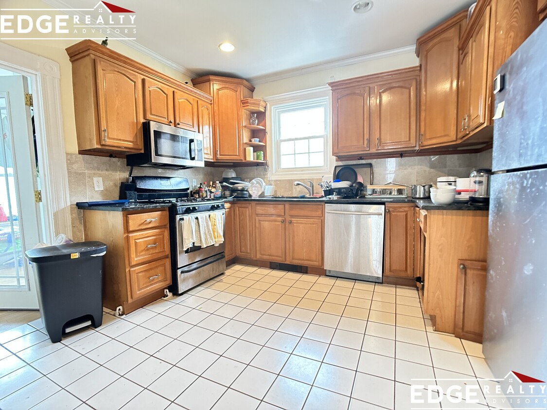 Photo - 32 Bayard St.