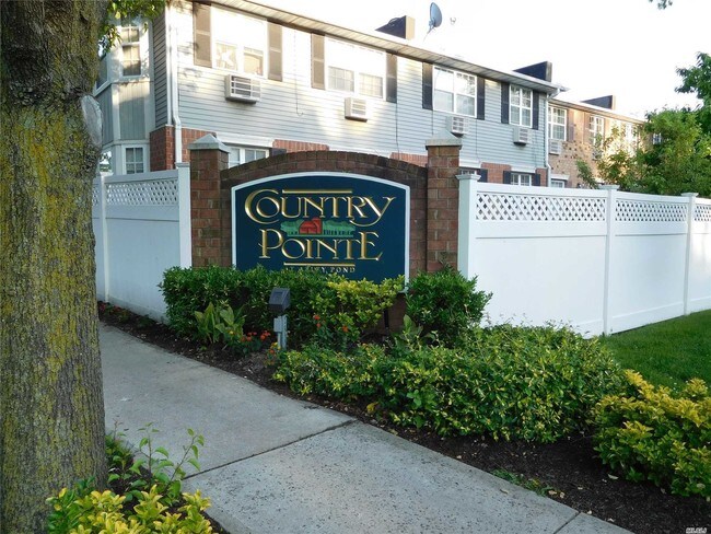 Foto del edificio - 82-143-143 Country Pointe Cir