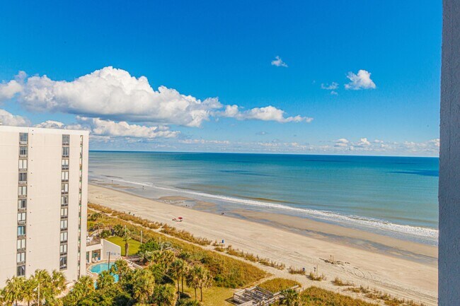 Foto del edificio - 2001 S Ocean Blvd