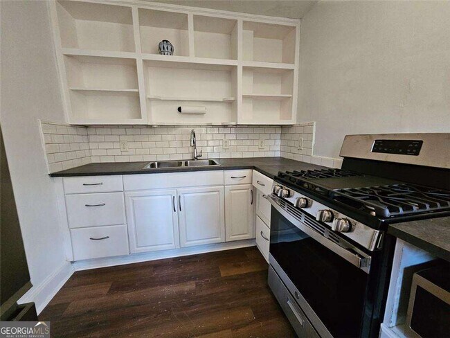 Building Photo - 1339 Miller Reed Ave SE