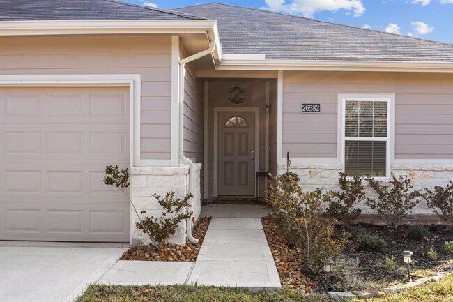 Building Photo - 26582 Armadillo Ln