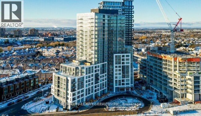 Photo du bâtiment - 225 Malta Ave.