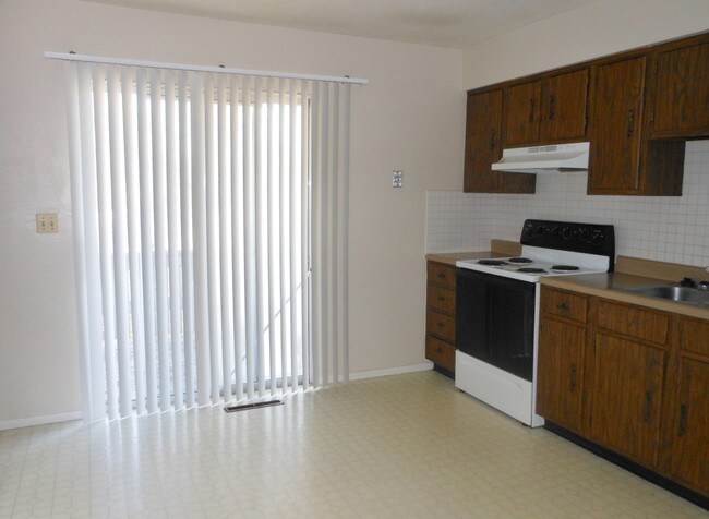 Building Photo - 1106 Arrowhead Dr