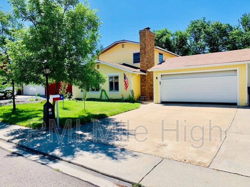 329 Chinook Ave, Longmont, CO 80504 House Rental in Longmont, CO