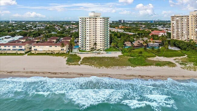 Foto del edificio - 6000 N Ocean Dr