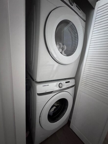 Foto del edificio - 156 Van Horne St