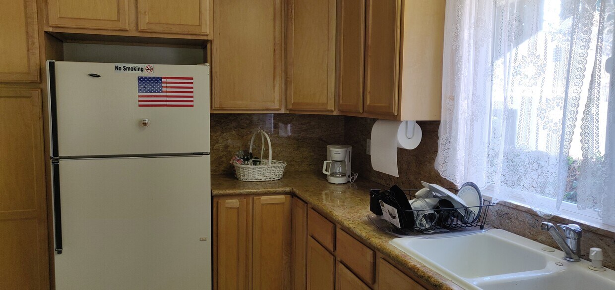 7063 Orion Ave Houses in Van Nuys, CA Westside Rentals