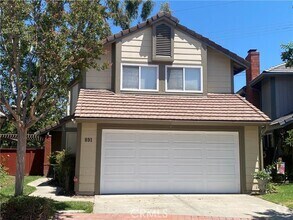 Building Photo - 891 El Paso Ct