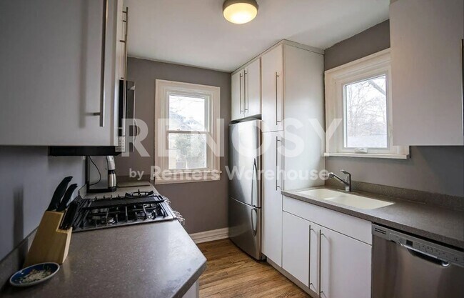 Foto del edificio - 3710 E 17th Ave