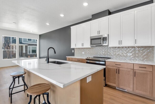 Building Photo - 9776 Caldwell Pl