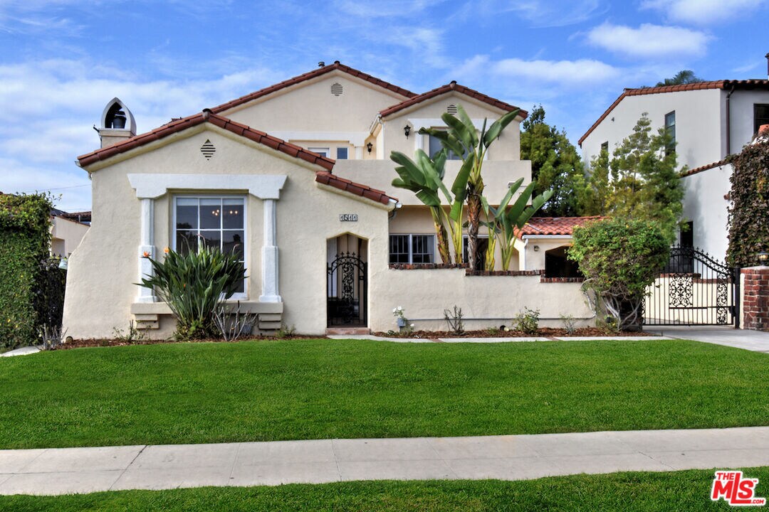 1511 S Oakhurst Dr, Los Angeles, CA 90035 House Rental in Los Angeles