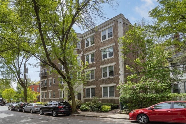 Building Photo - 78 Kilsyth Rd