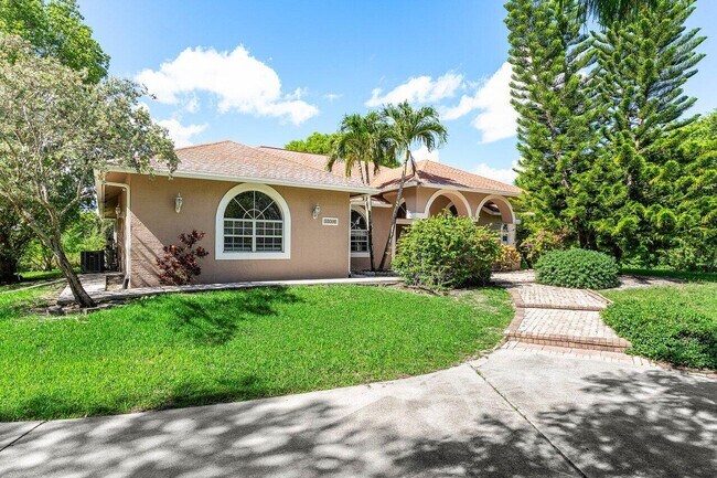 Foto del edificio - 12208 75th Ln N