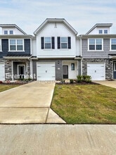 Building Photo - 2104 Willow Gln Dr