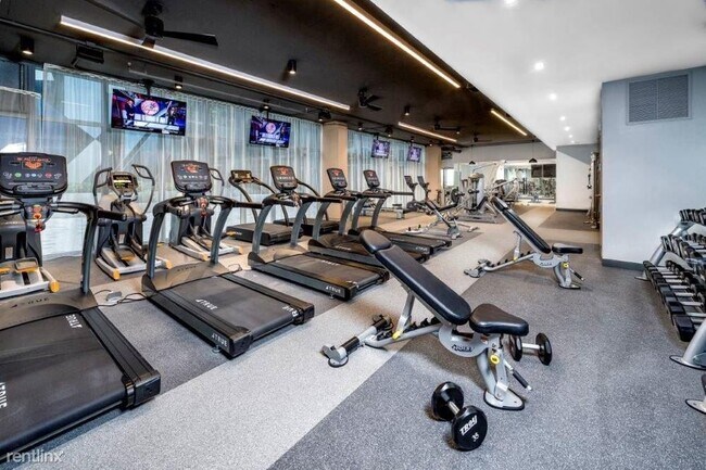 Foto del edificio - Studio, 1 bath  - 2531 NW 2nd Ave