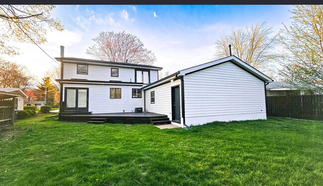 Building Photo - 212 Belmont Ct