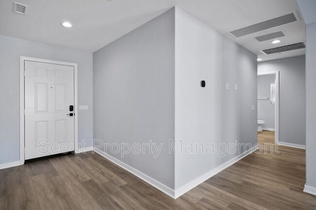 Building Photo - 3158 STARGAZER St