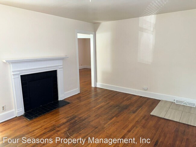 Building Photo - 2 br, 1 bath House - 2735 Grimes Street