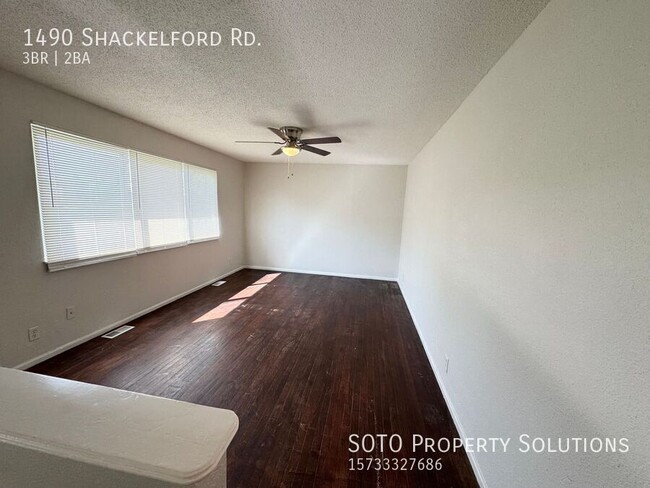 Building Photo - 1490 Shackelford Rd