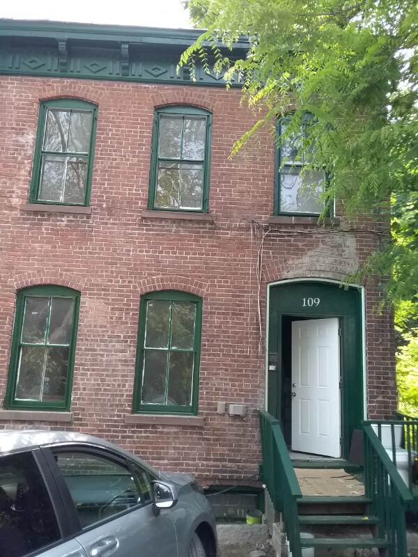 Foto principal - 109 Clinton St