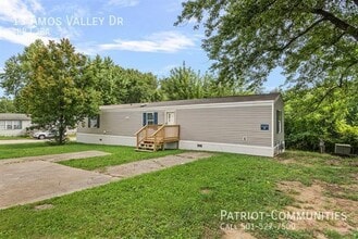Building Photo - 13 Amos Valley Dr