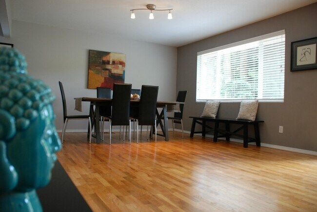Foto del edificio - 3430 166th Ave SE
