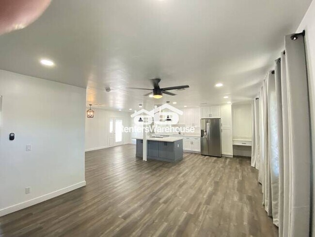 Foto del edificio - 3 bedroom 2 bath, Beautifully Renovated Single Story home in a Cul-de-sac. Starting at $2,400
