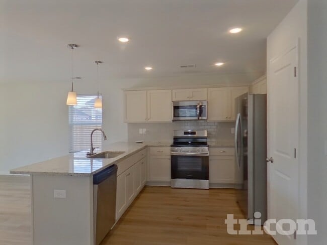 Foto del edificio - 177 Braxton Dr