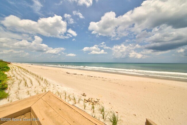 Building Photo - 2225 Jimmy Buffett Mem Hwy