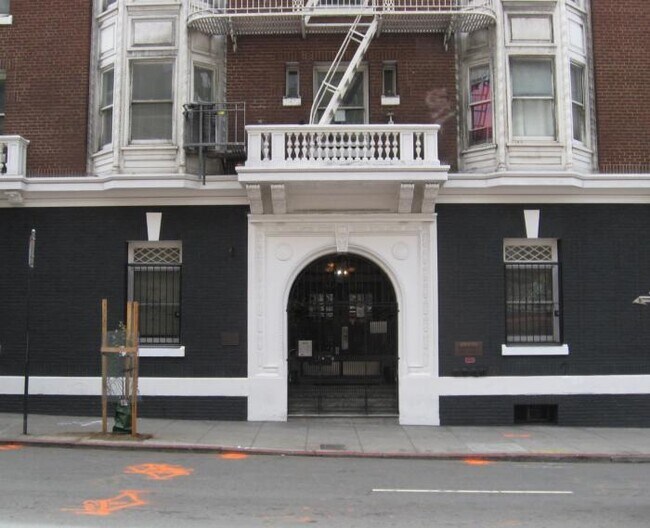 Building Photo - 1 bedroom in San Francisco CA 94109