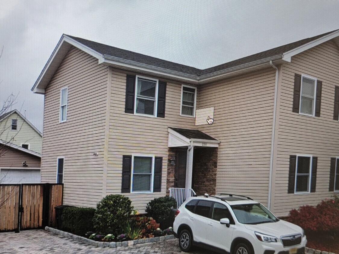 231 Wallington Ave Unit 1, Wallington, NJ 07057 Apartments in