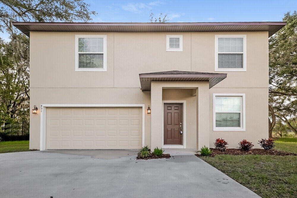 Foto principal - 451 Martigues Dr