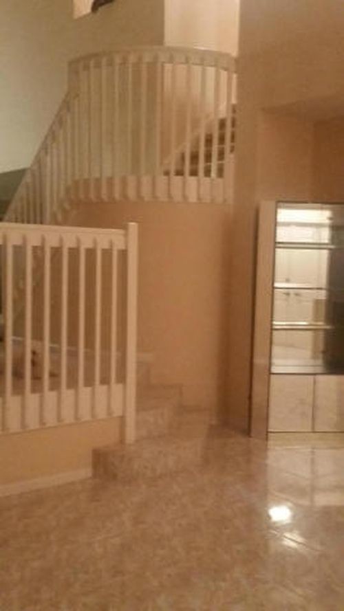 Foto del edificio - 6658 Waverly Ln