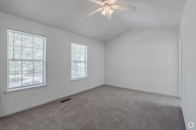 3BR, 2BA - 1344SF - Bedroom - Greens at Stonecreek