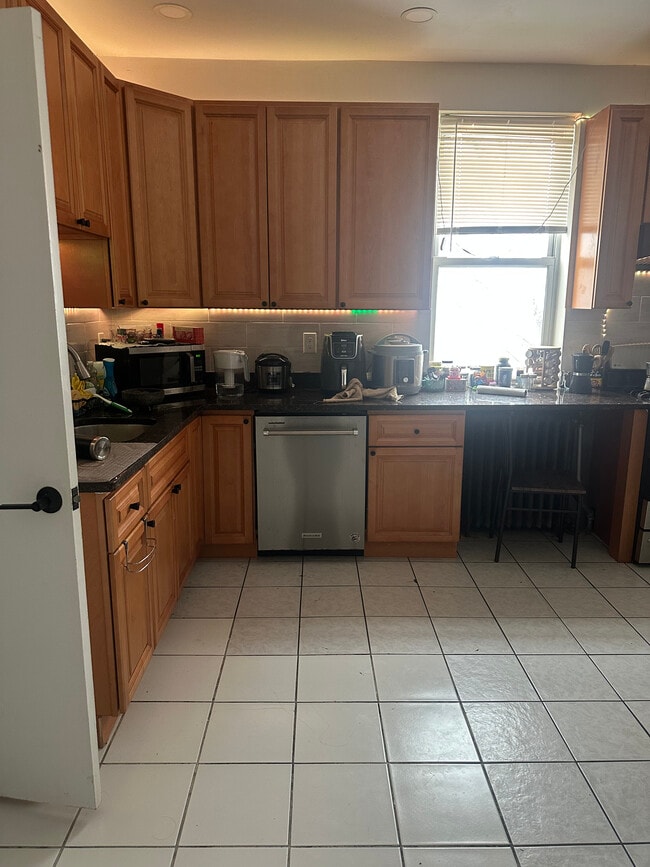 Photo - 16 Copenger St Apartment