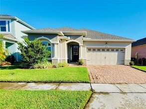 Building Photo - 2414 Riverbank Cv