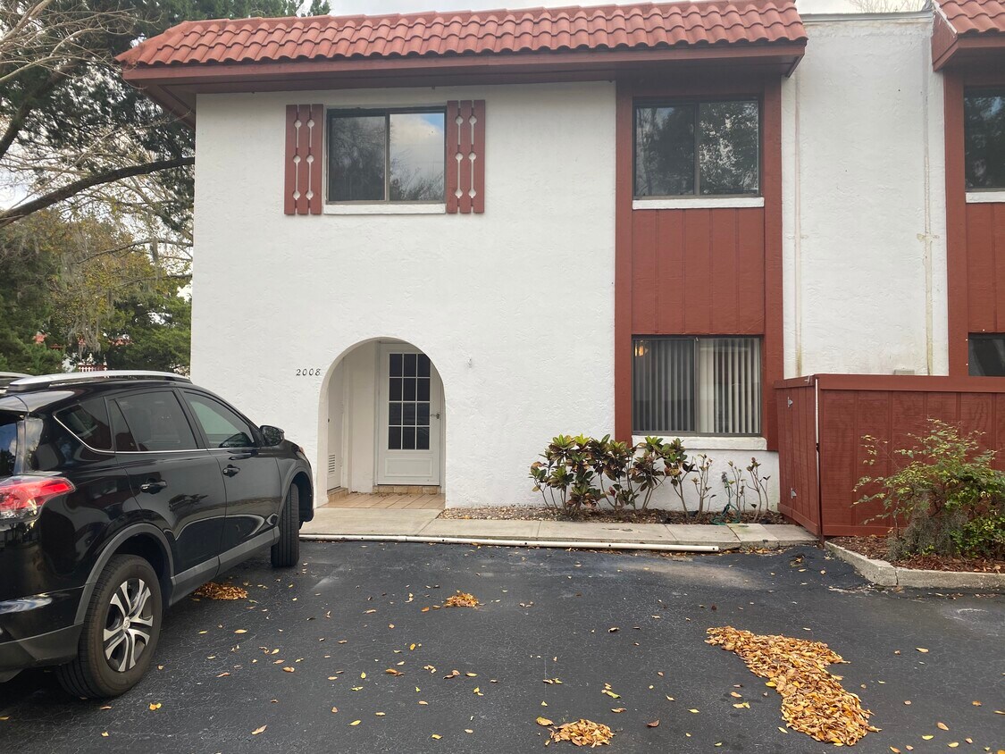 2008 Oak Meadow Cir, South Daytona, FL 32119 House Rental in South Daytona, FL