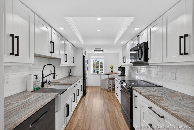 Building Photo - 1210 Sugar Sands Blvd