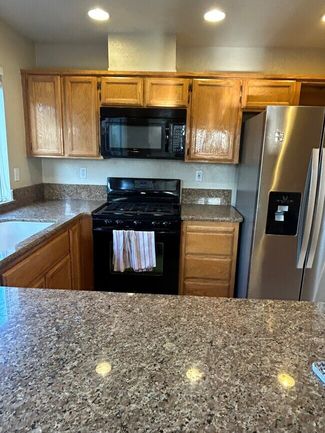 Building Photo - 3112 Zeus Ln