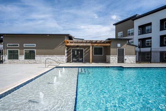 Clubhouse and Pool - The Lofts at Bridgewood