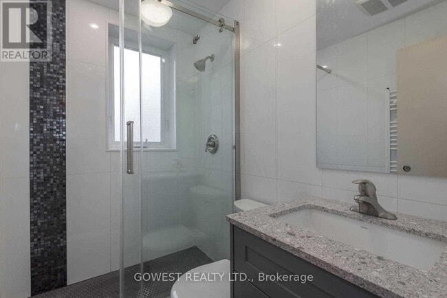Building Photo - 207 Oakmount Rd